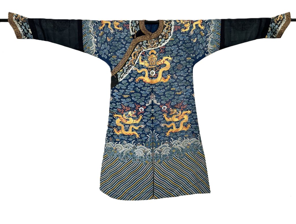 ANTIQUE CHINESE QING DYNASTY 18TH CENTURY BLUE-GROUND SUMMER GAUZE GOLDWORK DRAGON ROBE